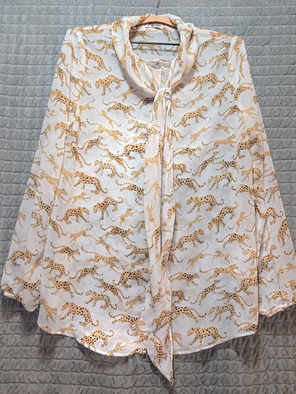 Show Me Your Mumu Women's Large Sheer Blouse Cheetah Leopard Cat Print Tie Neck